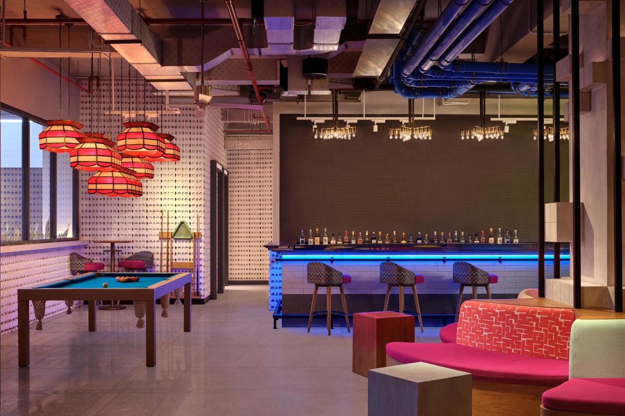 Hotel Aloft Bali Seminyak Exterior foto
